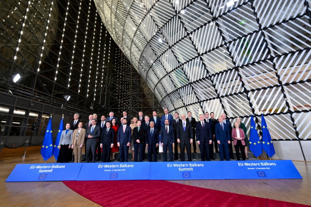 A Summit Without Fireworks – and a New Enlargement&nbsp;Dilemma